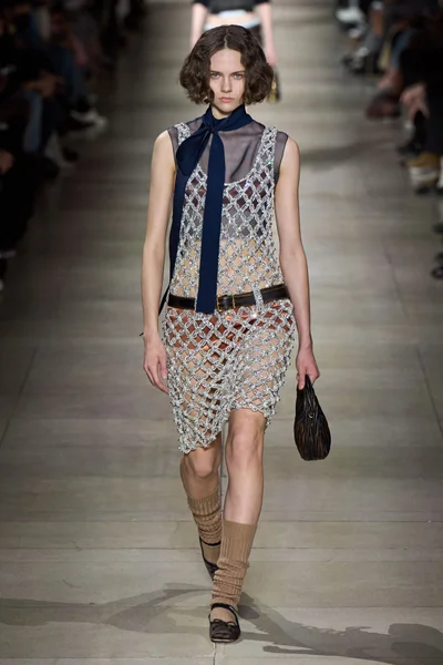 Look 21